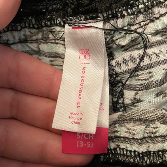 Lounge Shorts - Picture 4 of 4